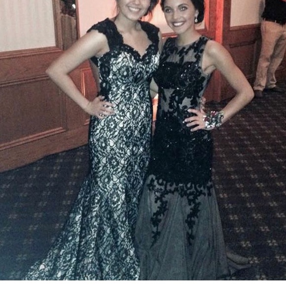 Prom dress or formal dress - Picture 4 of 4